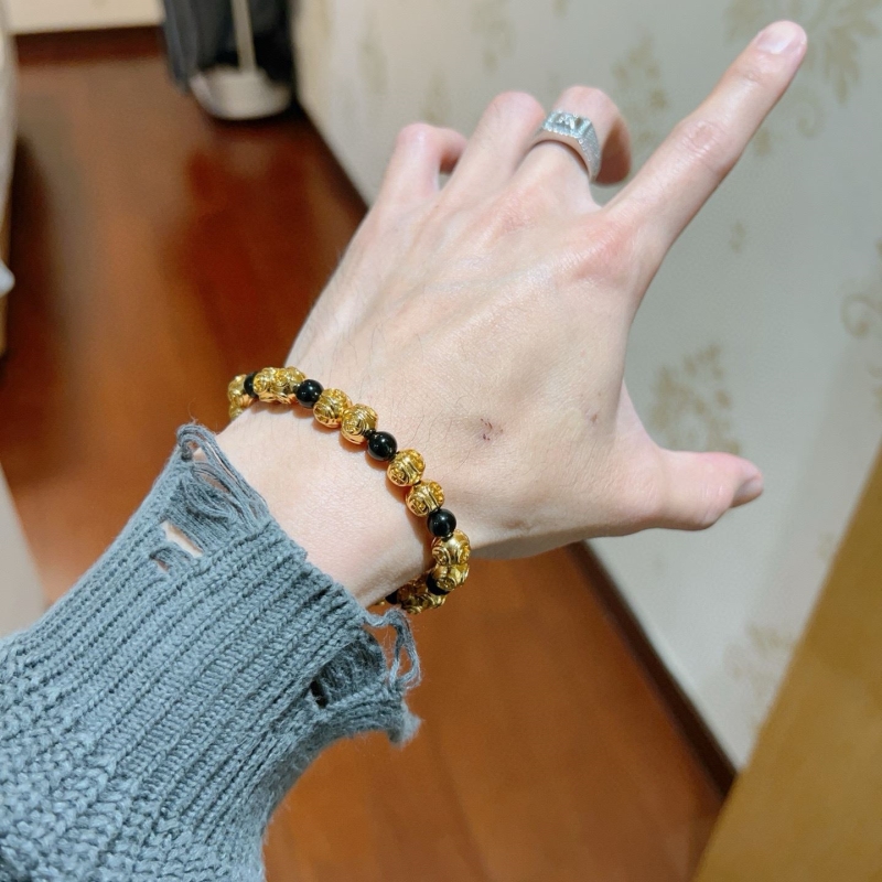 Gvc*1 bracelets